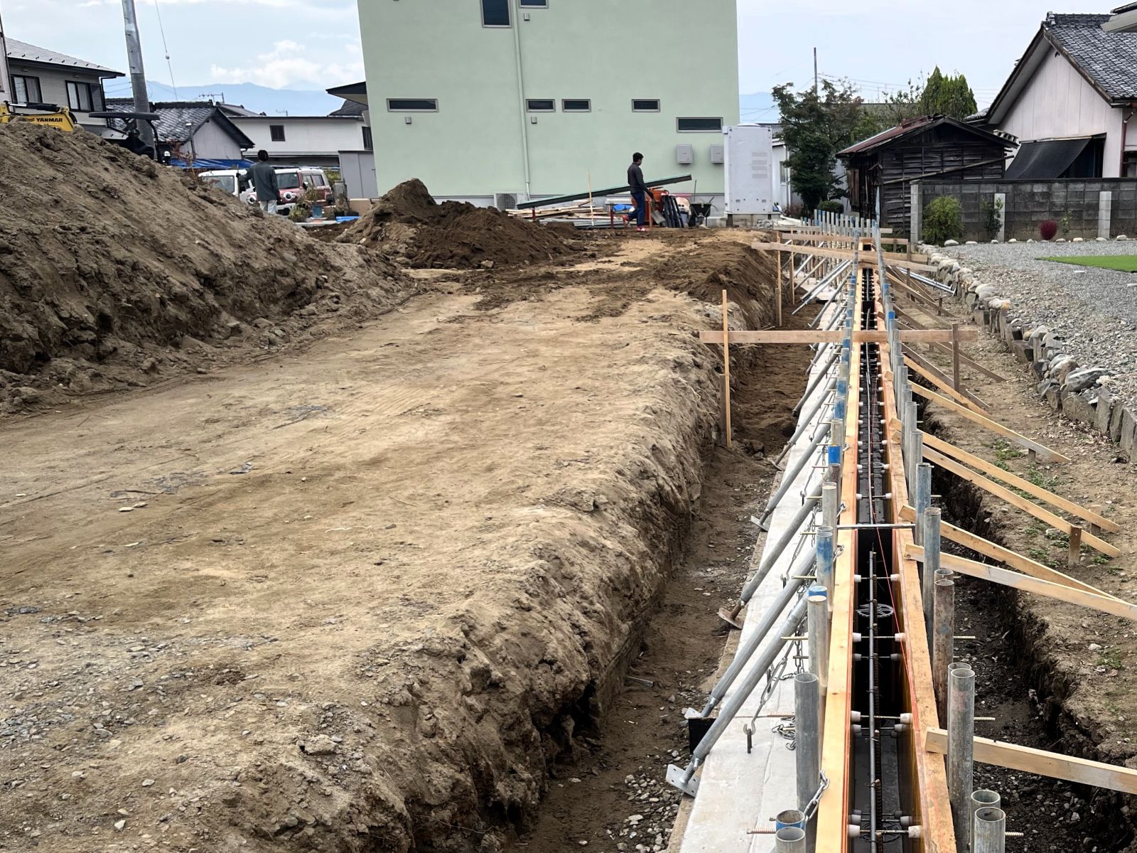 2期目の造成工事で行った擁壁基礎工事の施工状況