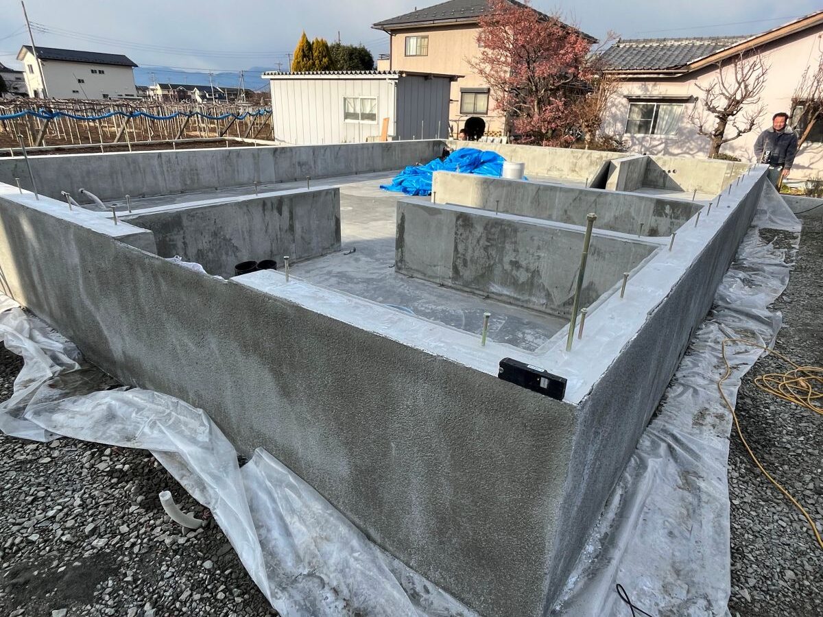 一体打ちで施工したコンクリート基礎の完成状況