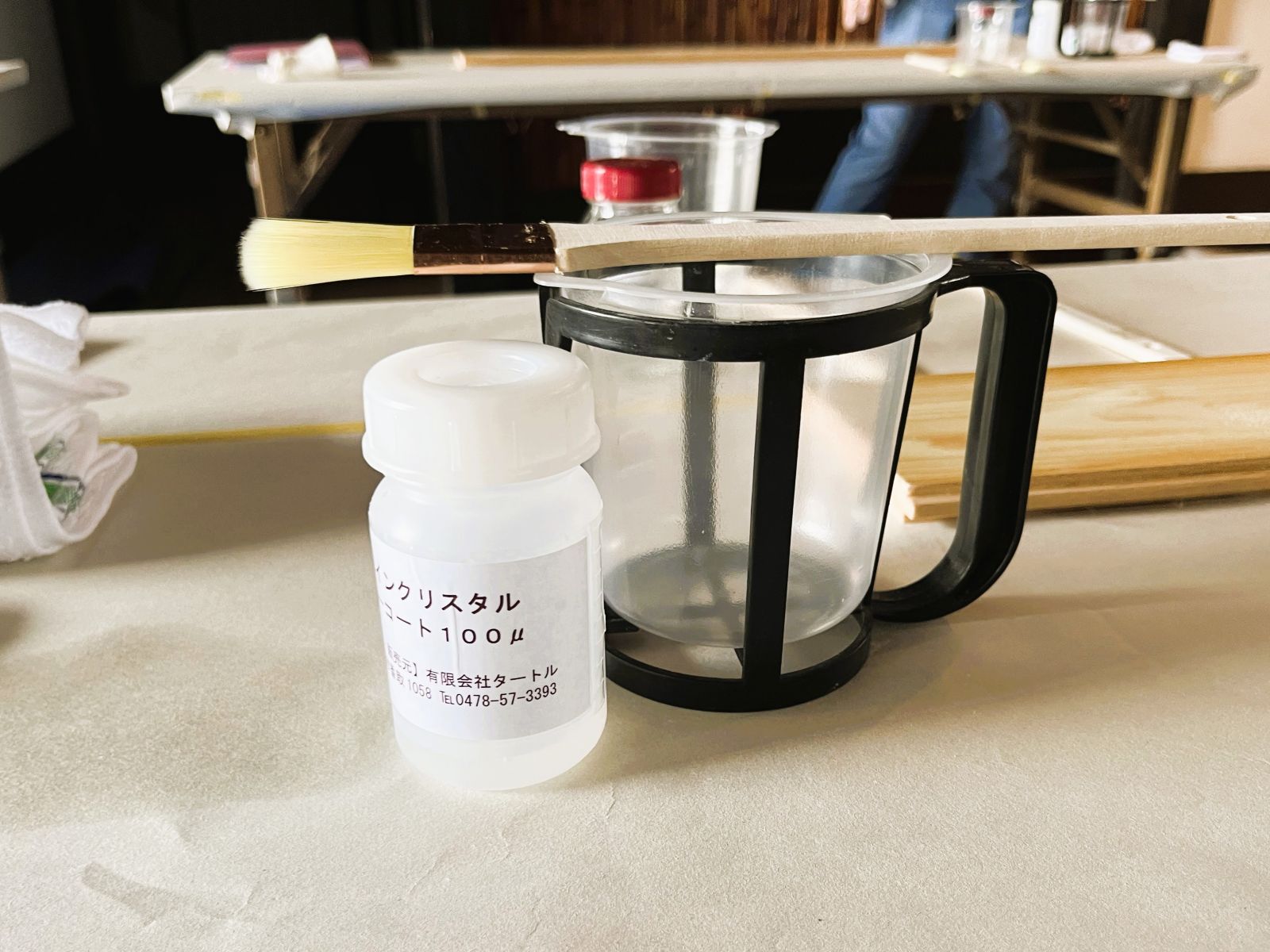 下塗り材ファインクリスタル100μコートの材料写真